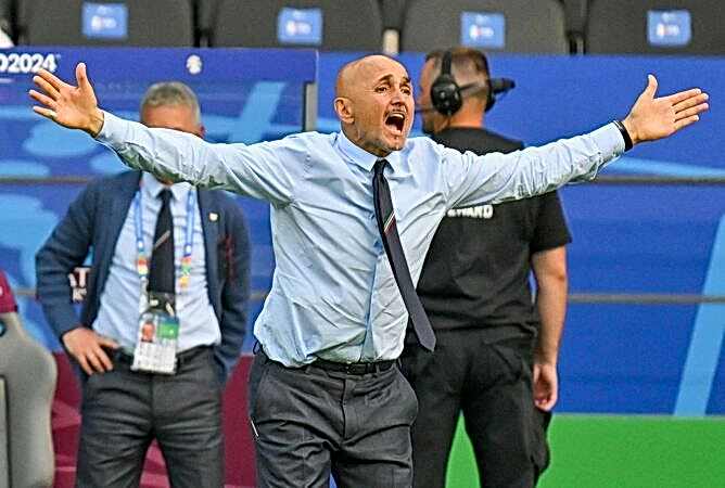 Luciano Spalletti Evli Mi? İtalyan Teknik Direktör Hakkında Merak Edilenler!