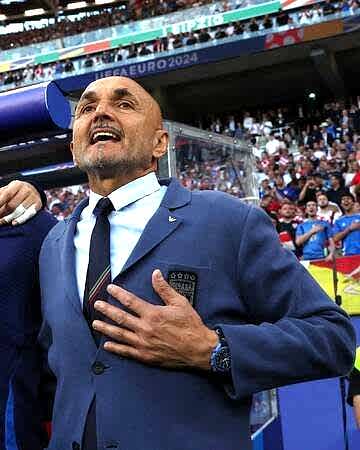 Luciano Spalletti Evli Mi? İtalyan Teknik Direktör Hakkında Merak Edilenler!